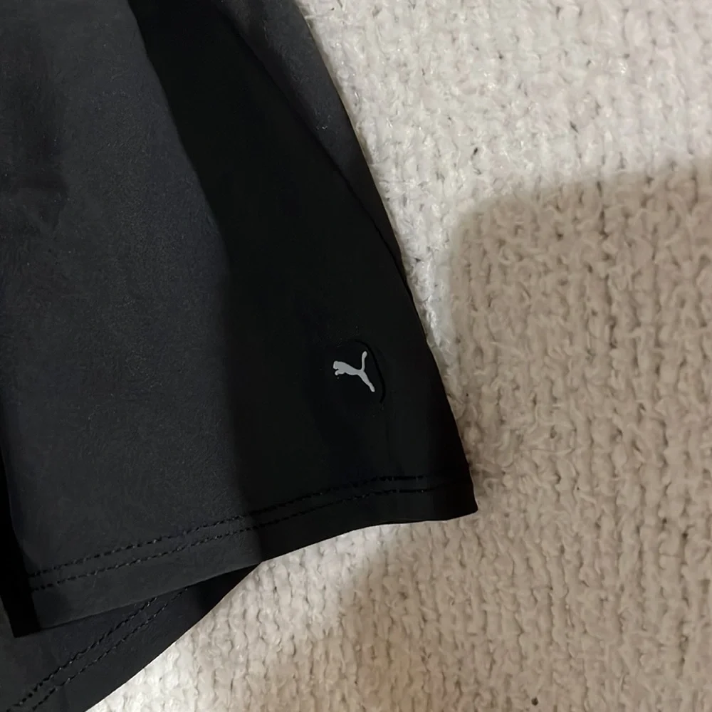Puma black skort L new with silicon short grippers - Picture 2 of 6